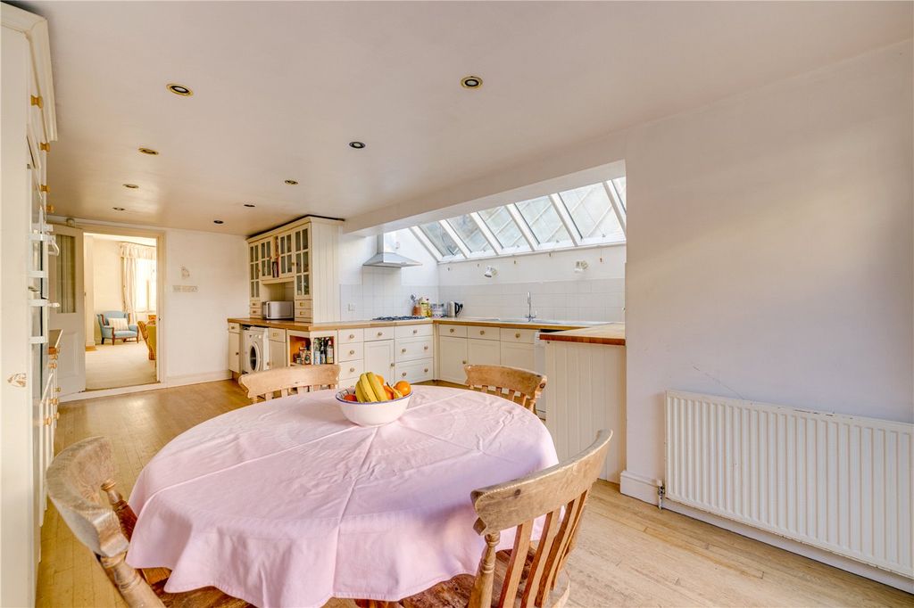 Property photo 3 of 11 Picture No. 46