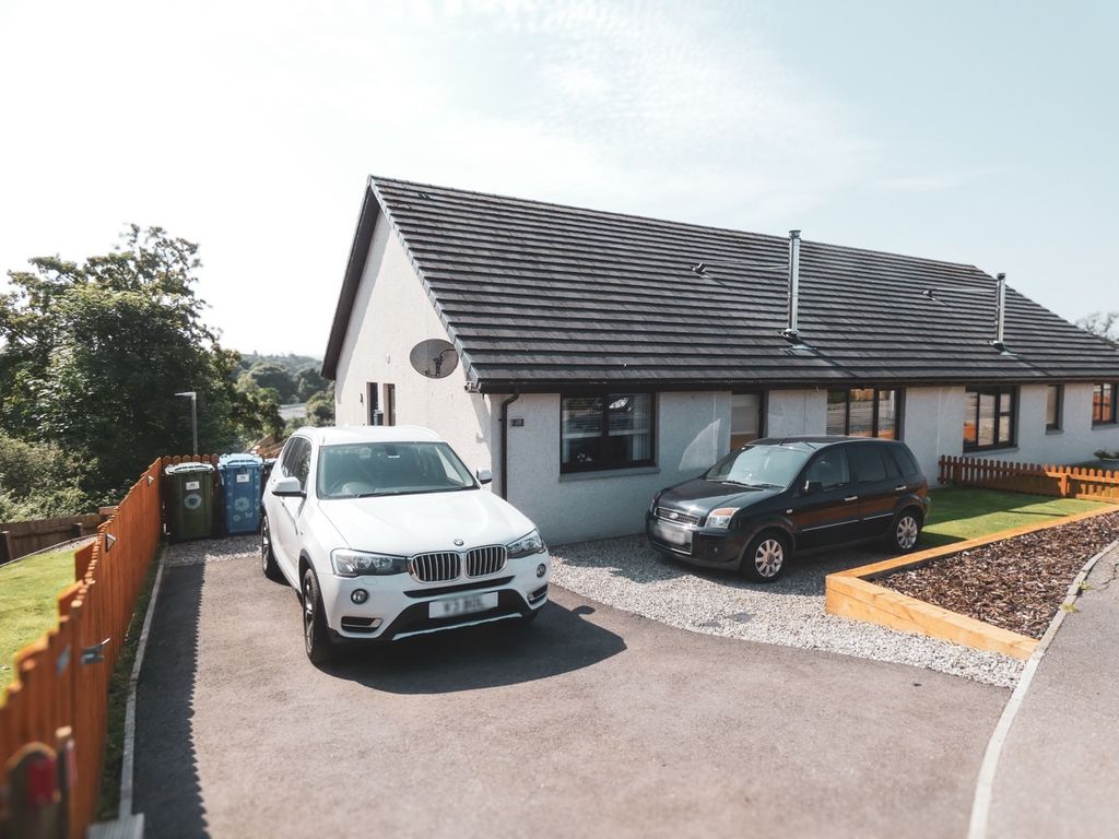 Property photo 1 of 31