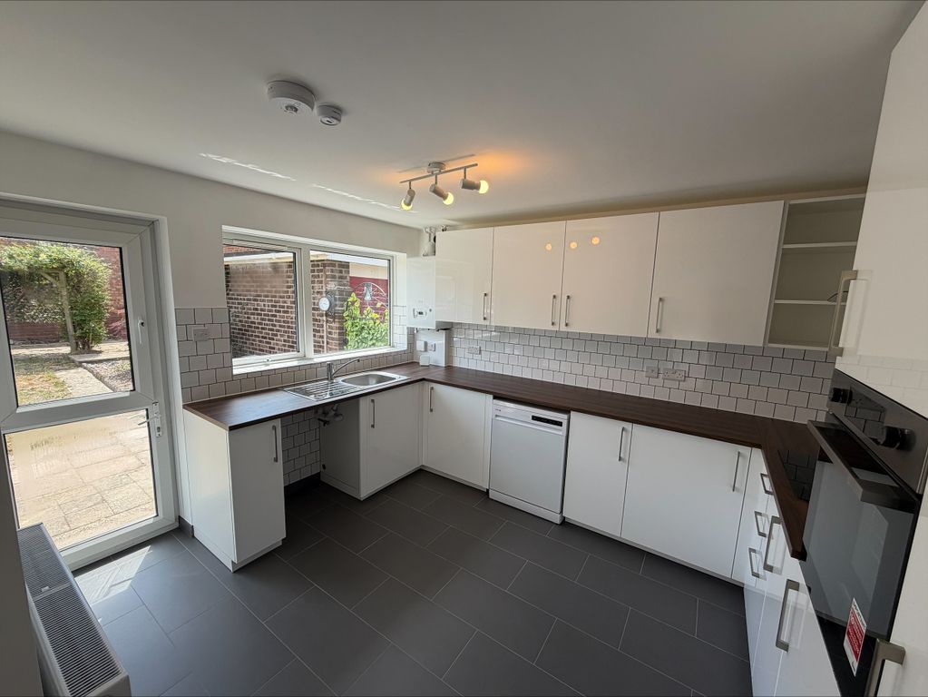 Property photo 2 of 10 Image