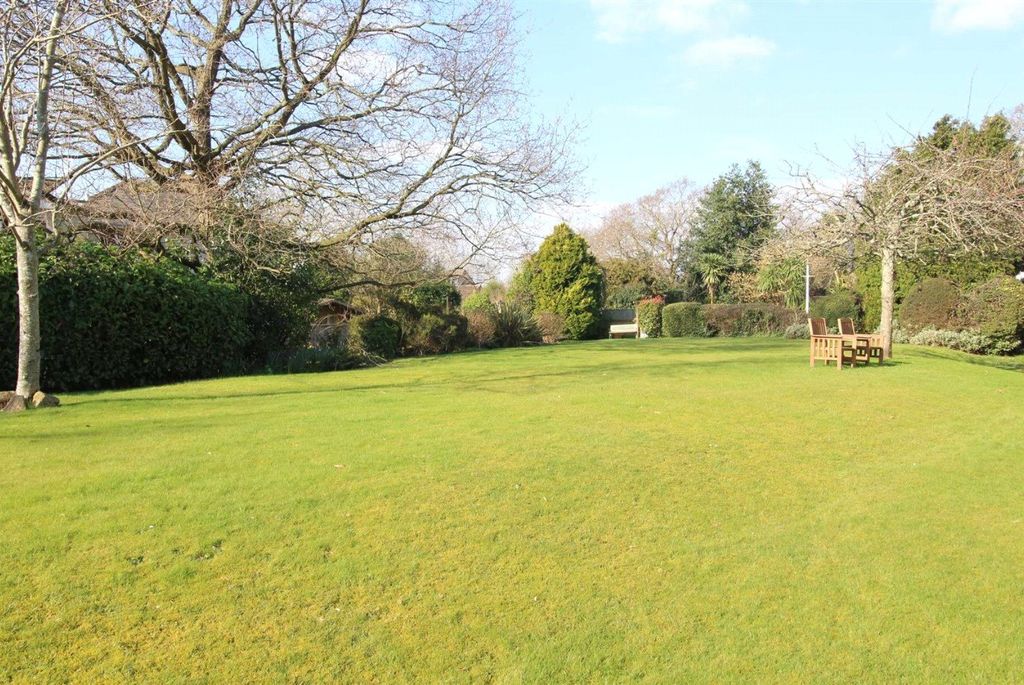 Property photo 2 of 9 Picture No. 02