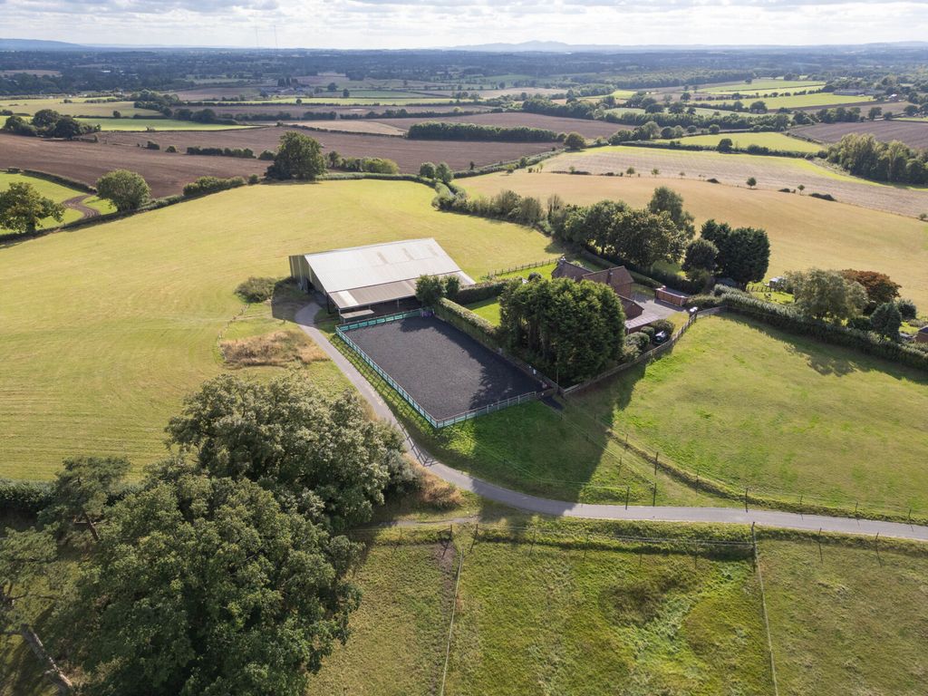 Property photo 3 of 9 Land