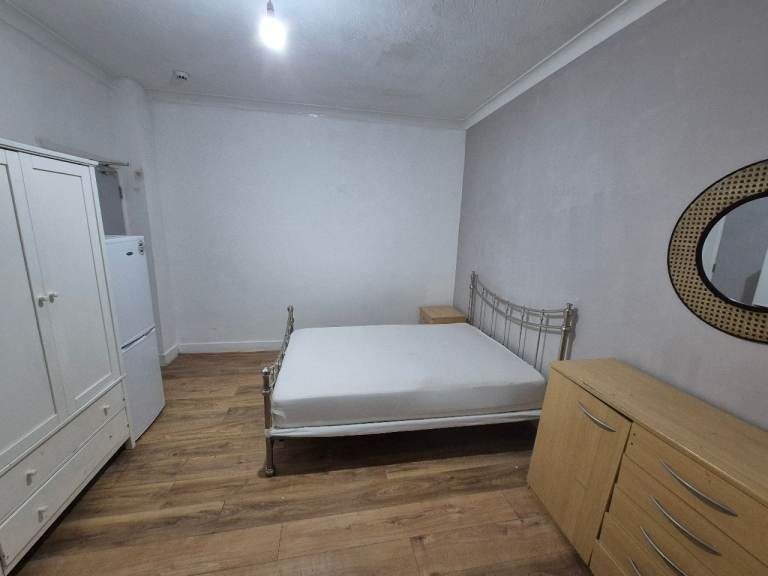 Property photo 2 of 3