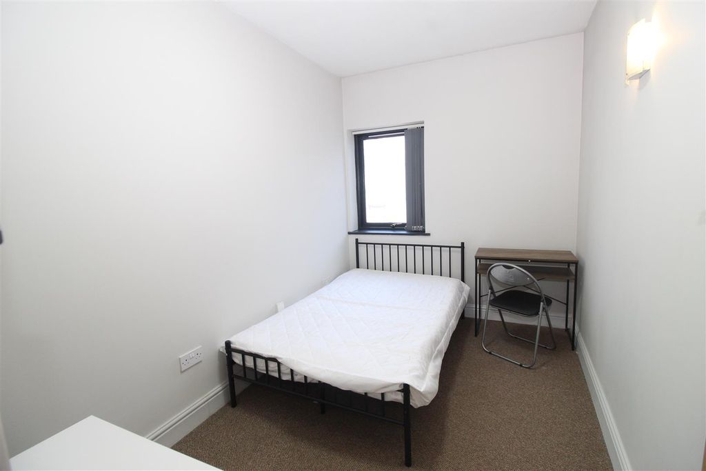 Property photo 3 of 10 Img_8968.Jpg