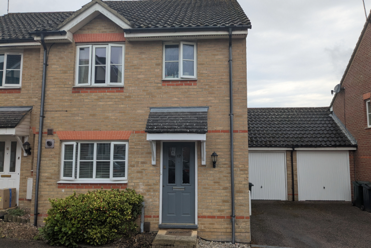 Property photo 2 of 11
