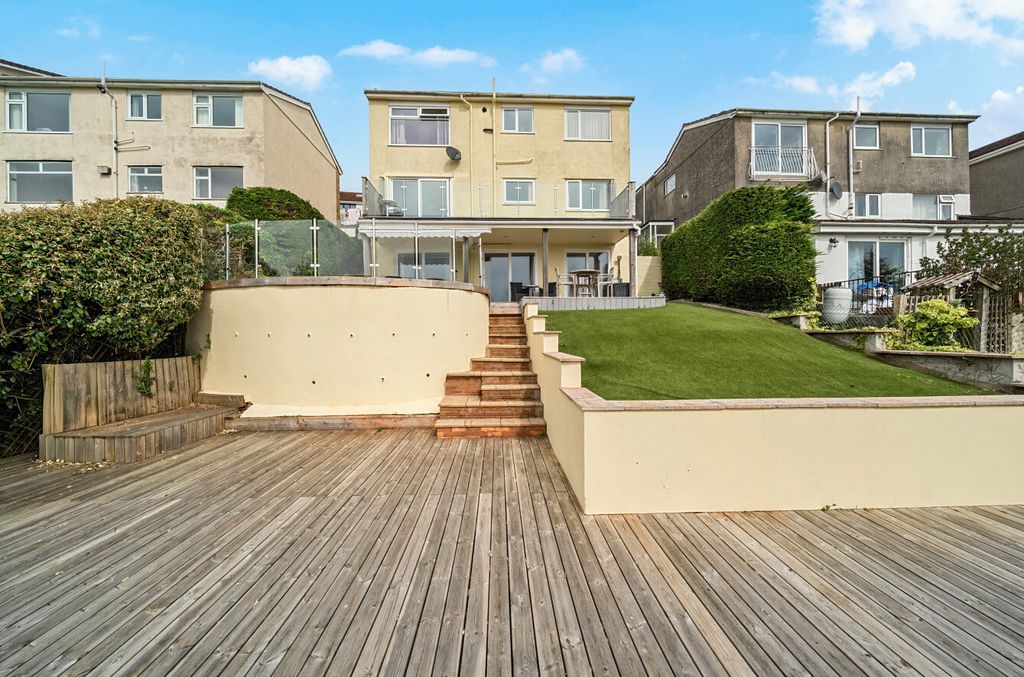 Property photo 2 of 24 1439585-20-69d7d8...