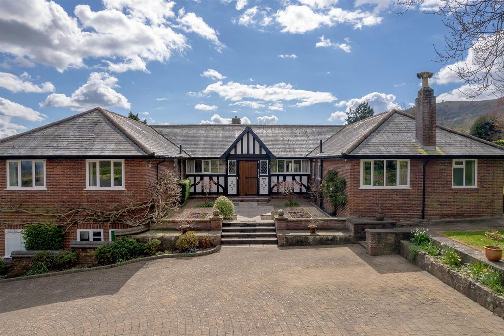 Additional image 27 of 7 bed detached house for salePeachfield Road, Malvern WR14