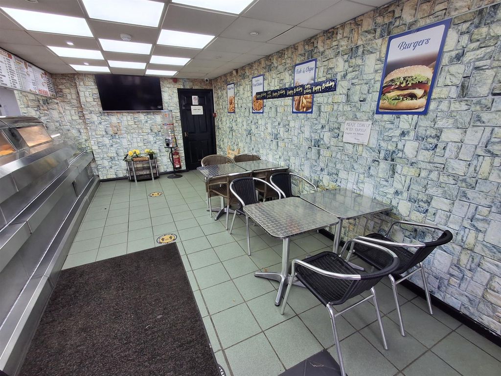 Property photo 2 of 7 Photo 1