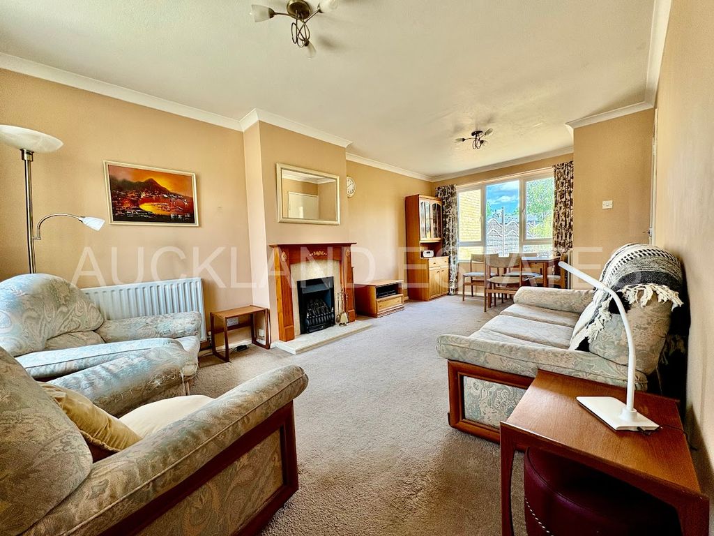 Property photo 2 of 16 Img_5591-1756454888360