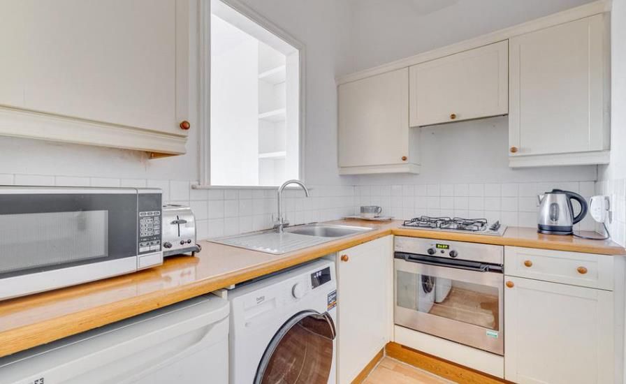 Property photo 3 of 6 109, 29 Abercorn Place 3 16.01.Png