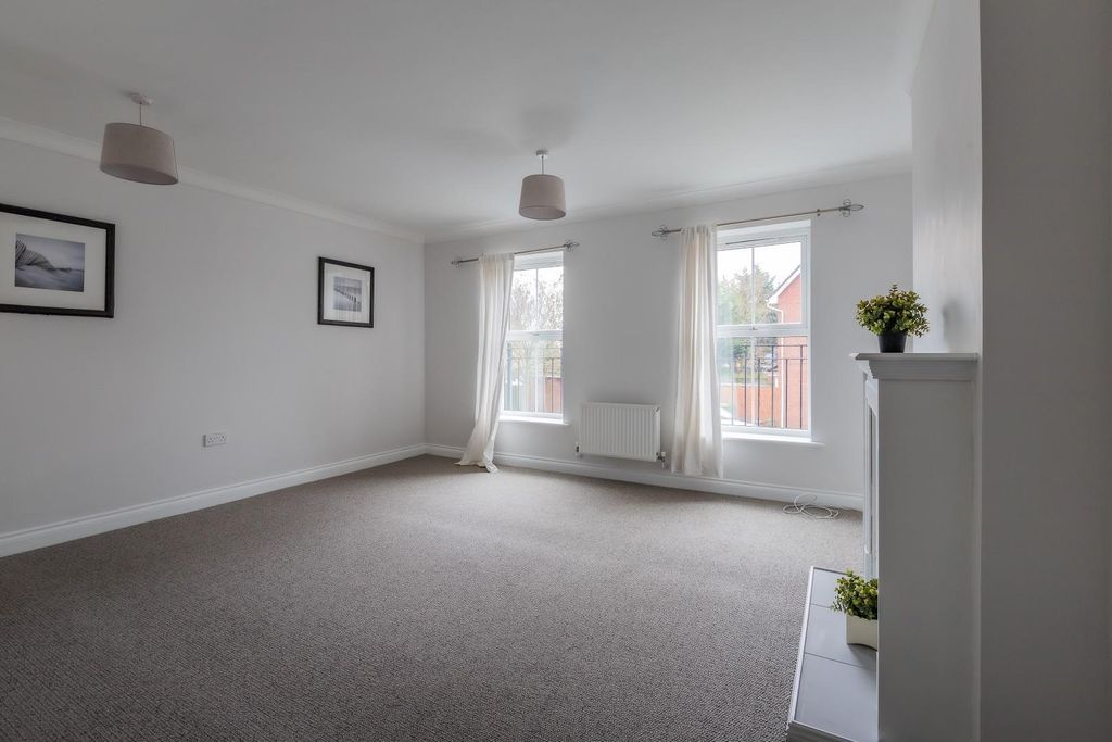 Property photo 2 of 18 27-5.Jpg