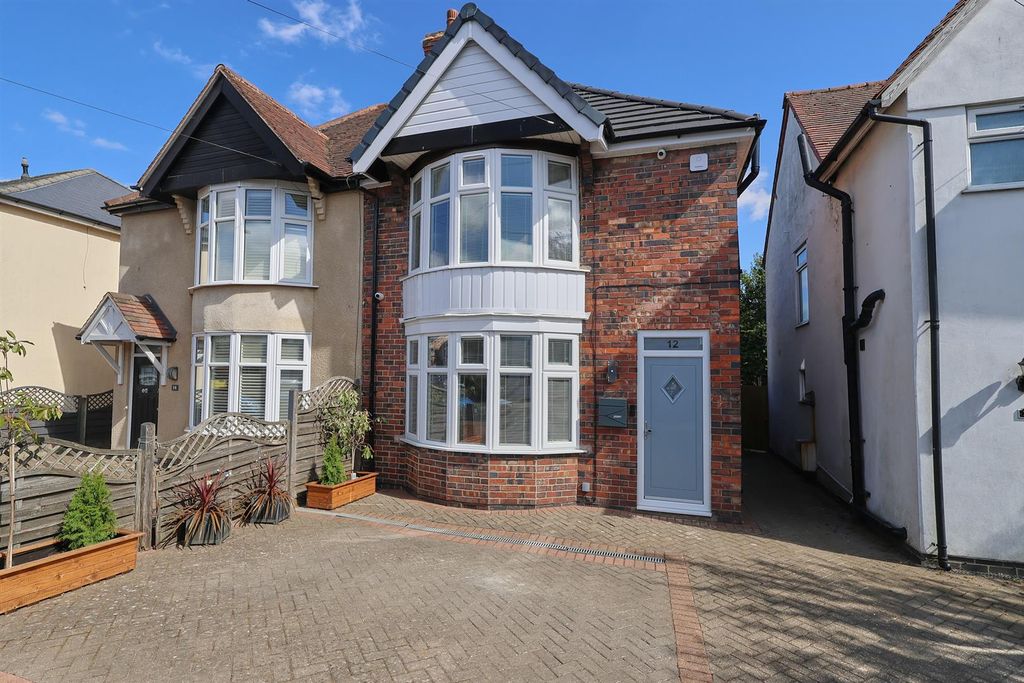 Property photo 1 of 12 Fores Rd_11.Jpg