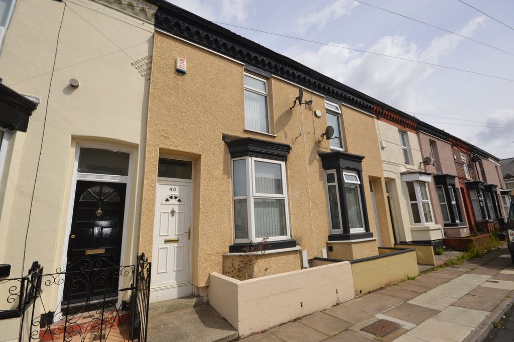 Property photo 1 of 11