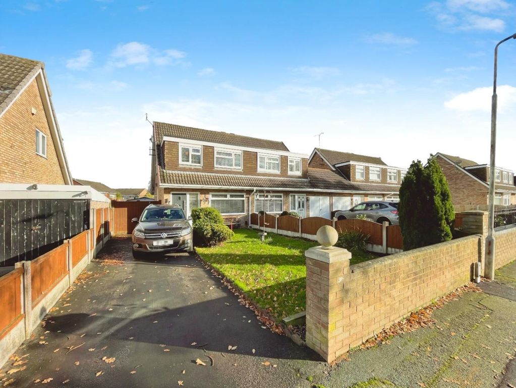 Property photo 1 of 40 41Fa87c6--4B08-A03D-05D42Dea0F67-19717-000002A7E02