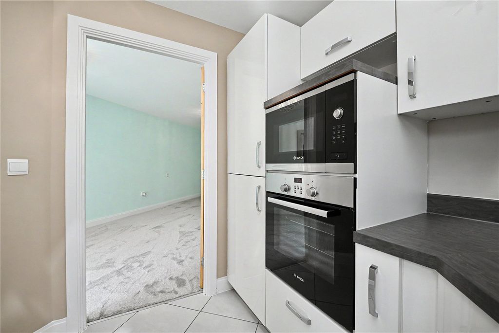 Property photo 3 of 15 Picture No. 05