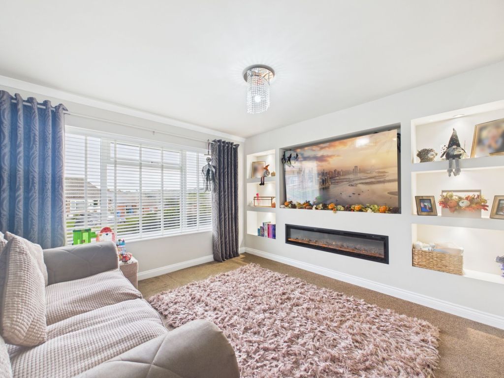 Property photo 2 of 25