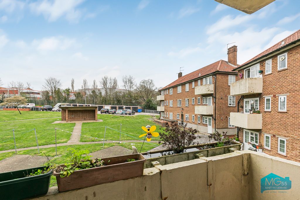 Additional image 13 of 2 bed flat to rentBittacy Court, Frith Lane, London NW7