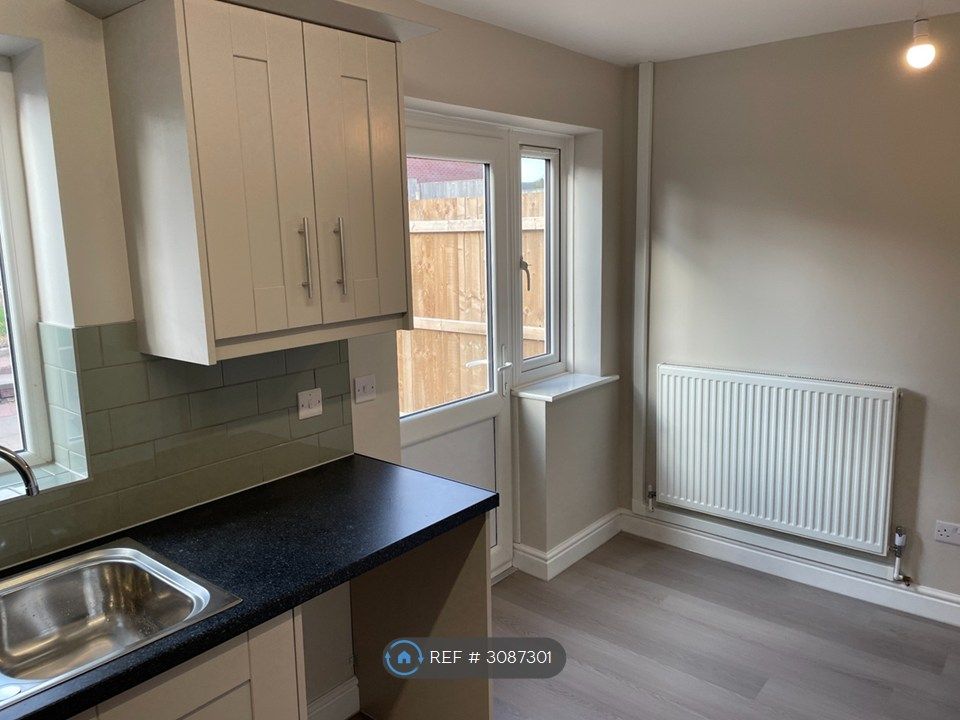 Property photo 3 of 25 New Kitchen