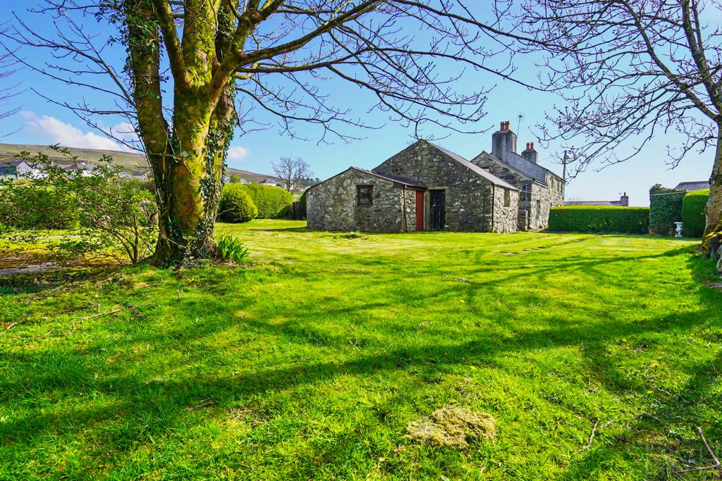 Additional image 5 of 4 bed farm for saleCae Sion Farm, Carmel - 5.3 Ac LL54