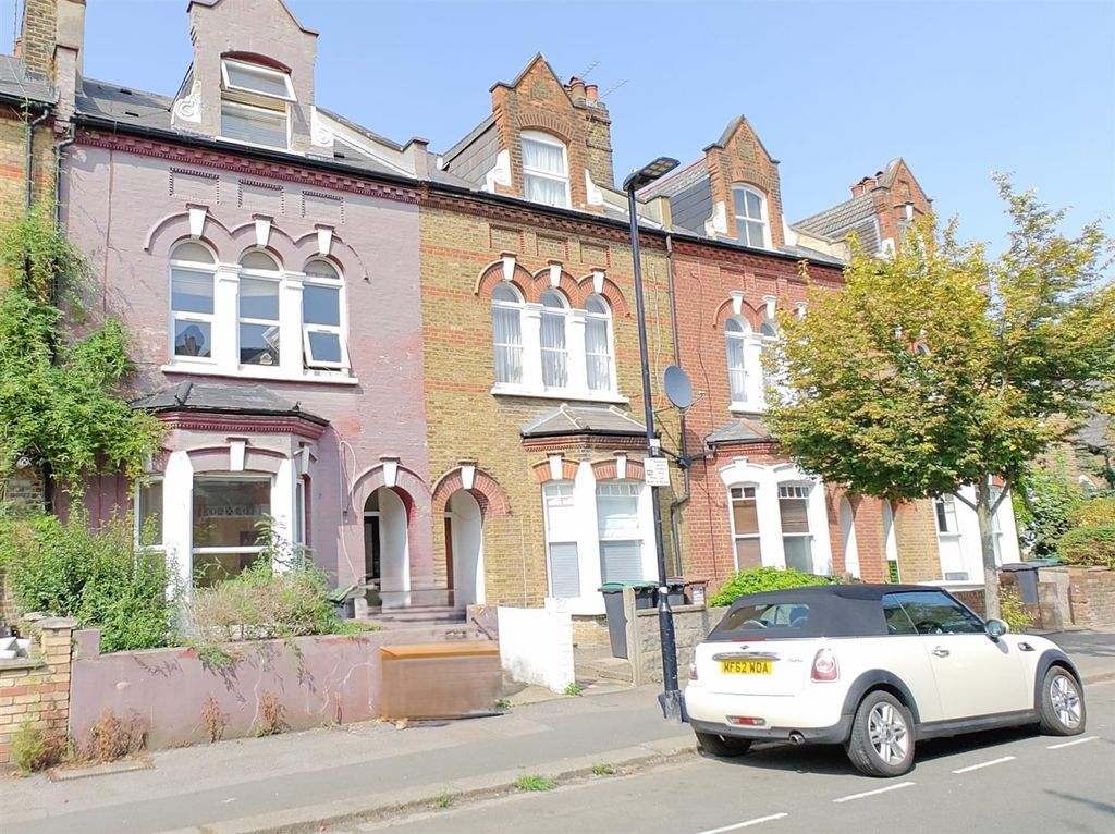 Property photo 1 of 15