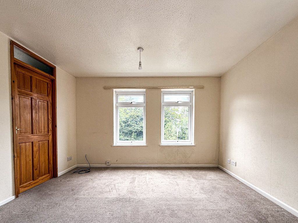 Property photo 2 of 10 4509612