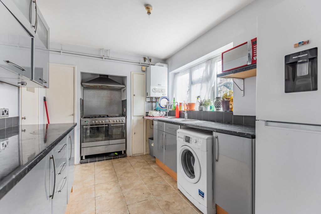 Property photo 2 of 6 853041 (4)