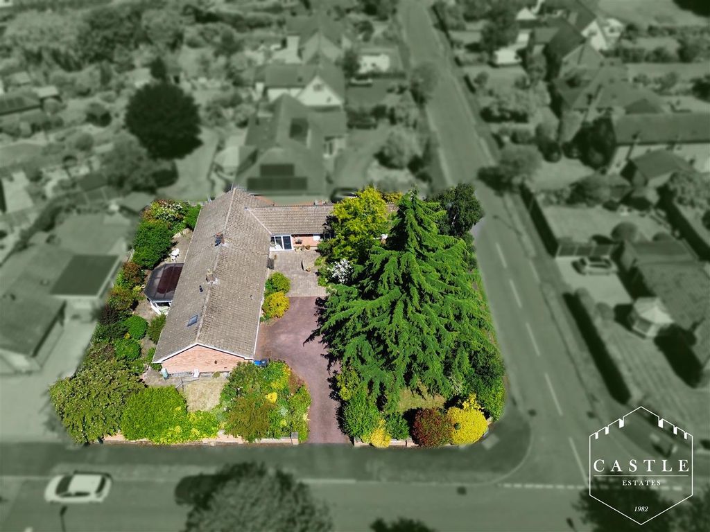 Property photo 2 of 33 Outside - Aerial