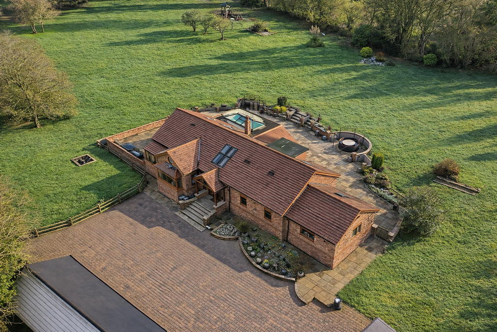 Property photo 1 of 22