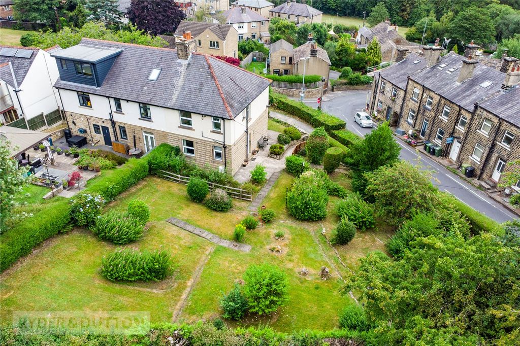 Property photo 1 of 23 Drone