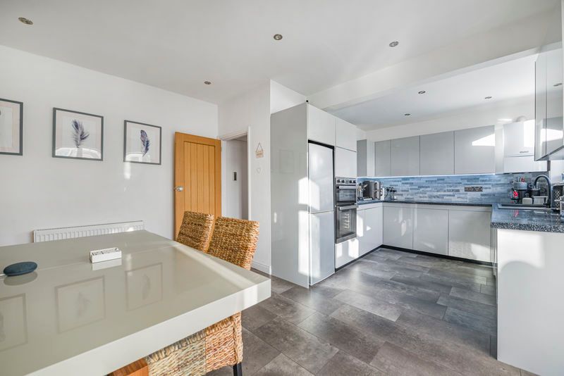 Property photo 2 of 29 Photo 23