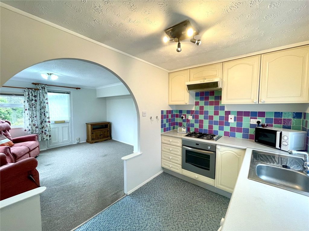 Property photo 3 of 17 Picture No. 11
