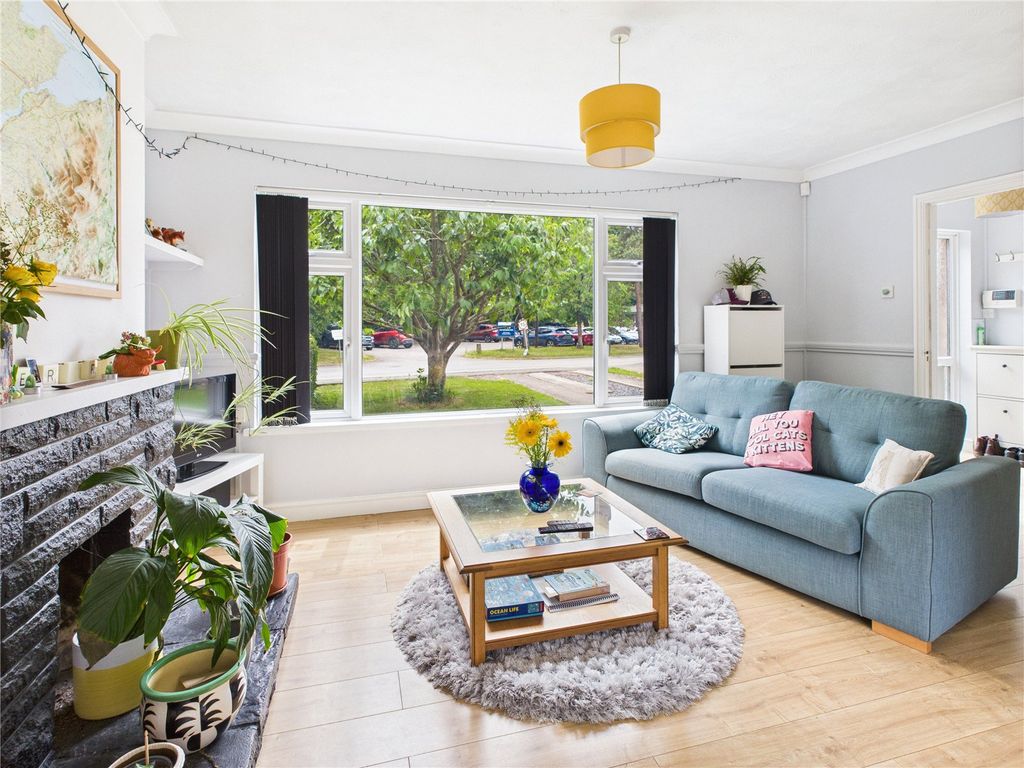 Property photo 3 of 18 Picture No. 10