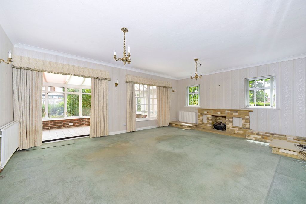 Property photo 3 of 19 Photo 20