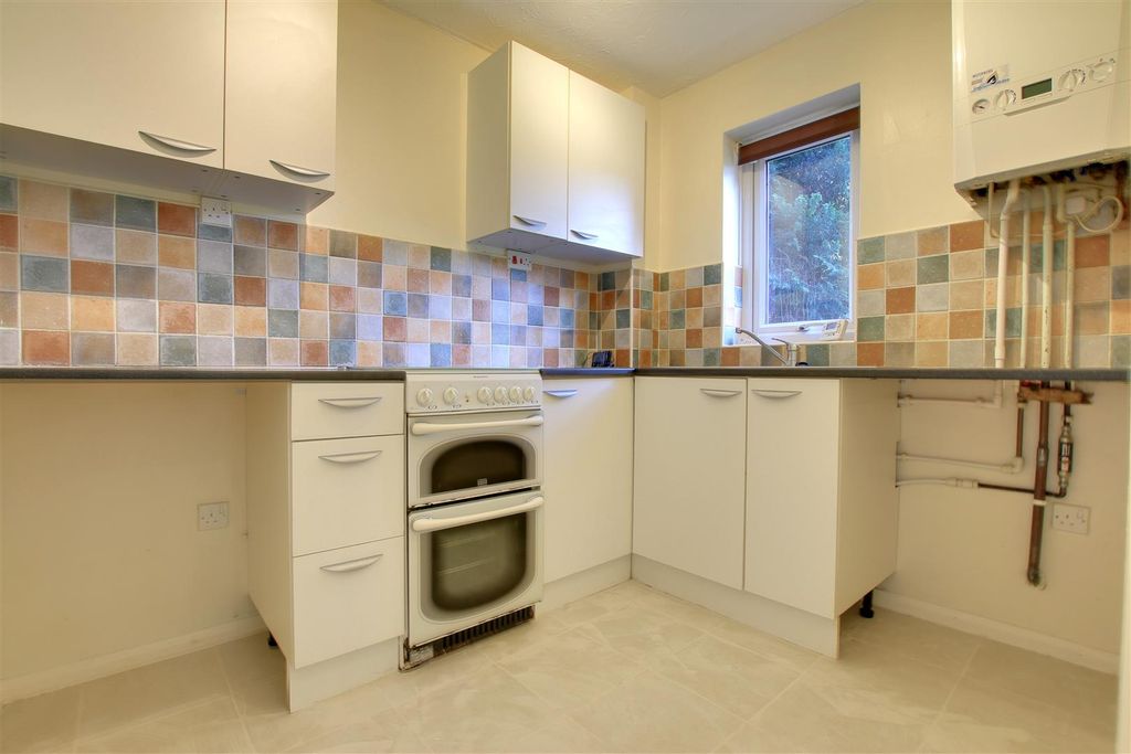 Property photo 3 of 6 Img_0073-Img_0075.Jpg