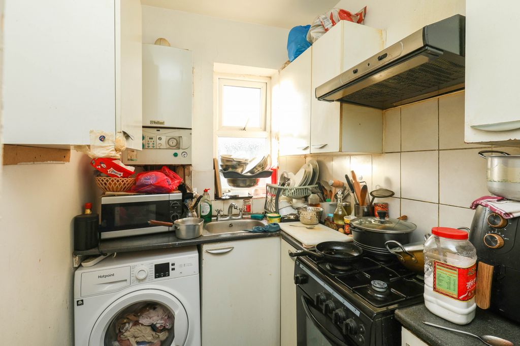 Property photo 3 of 10 Gallery