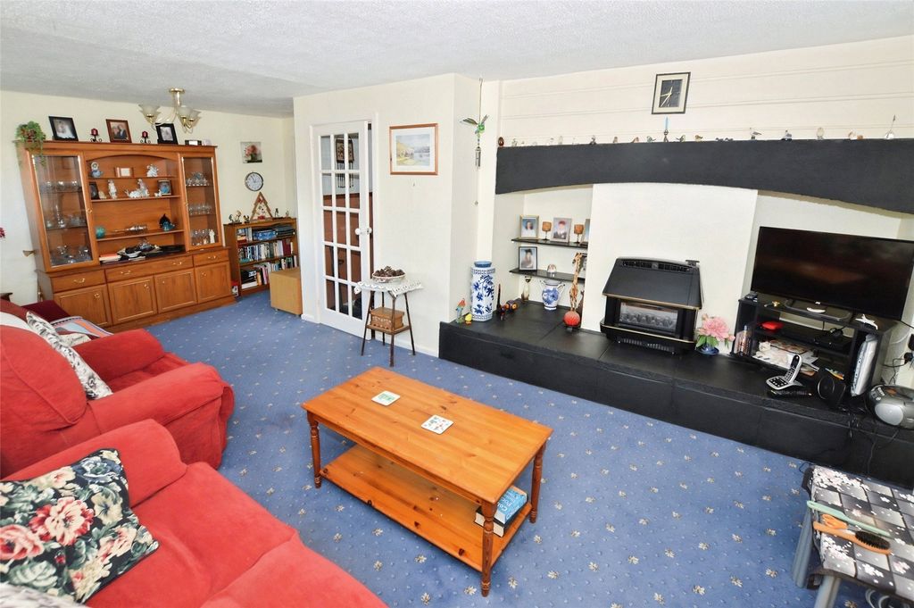 Property photo 3 of 12 Picture No. 29