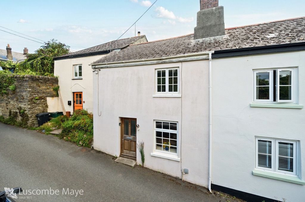 Property photo 1 of 13