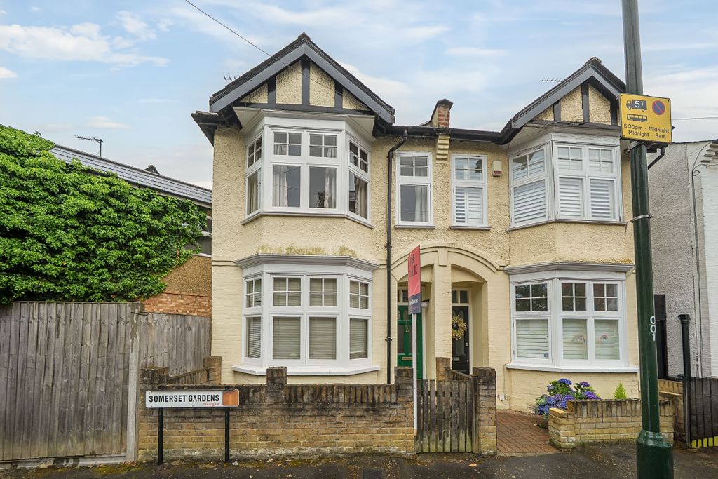 Property photo 1 of 9