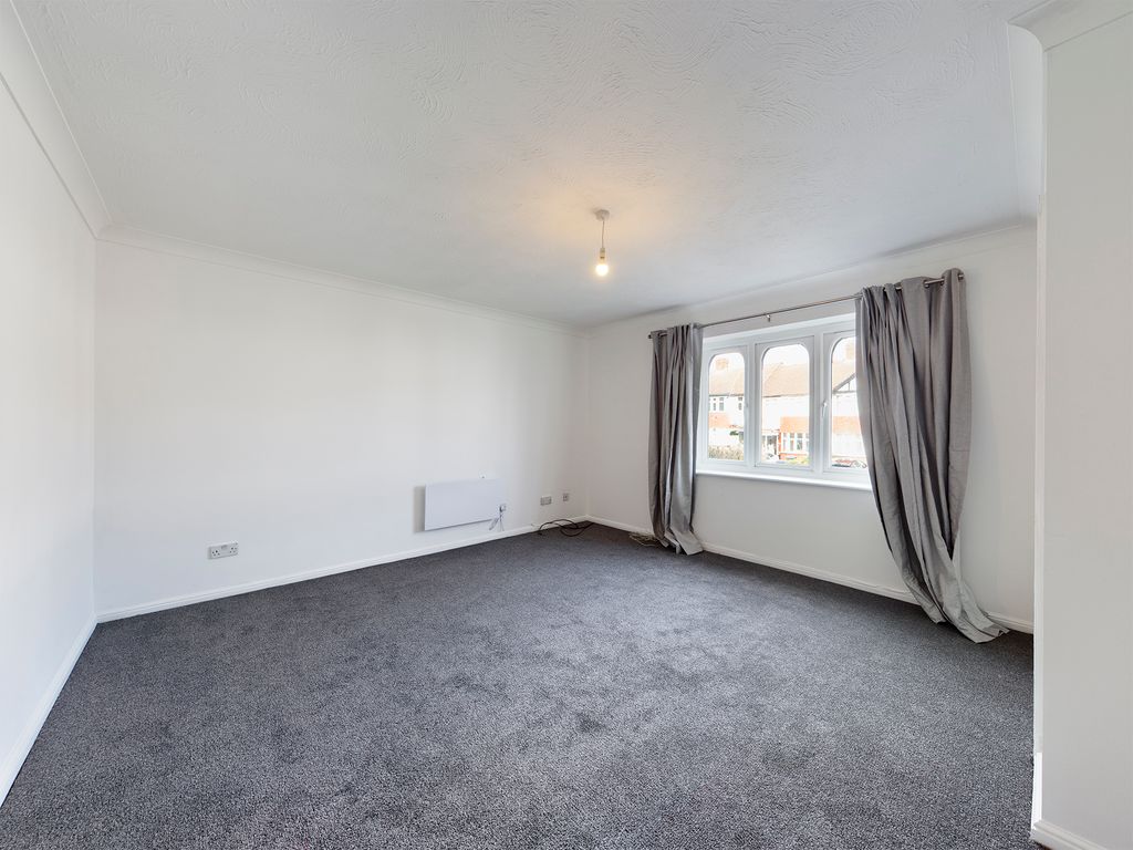 Property photo 3 of 9 Reception