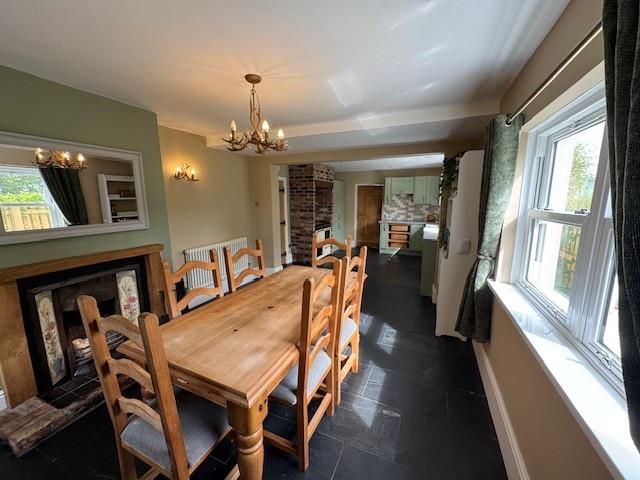 Property photo 3 of 25 30.Jpg