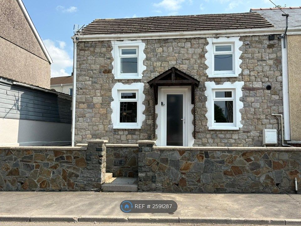 Property photo 1 of 21