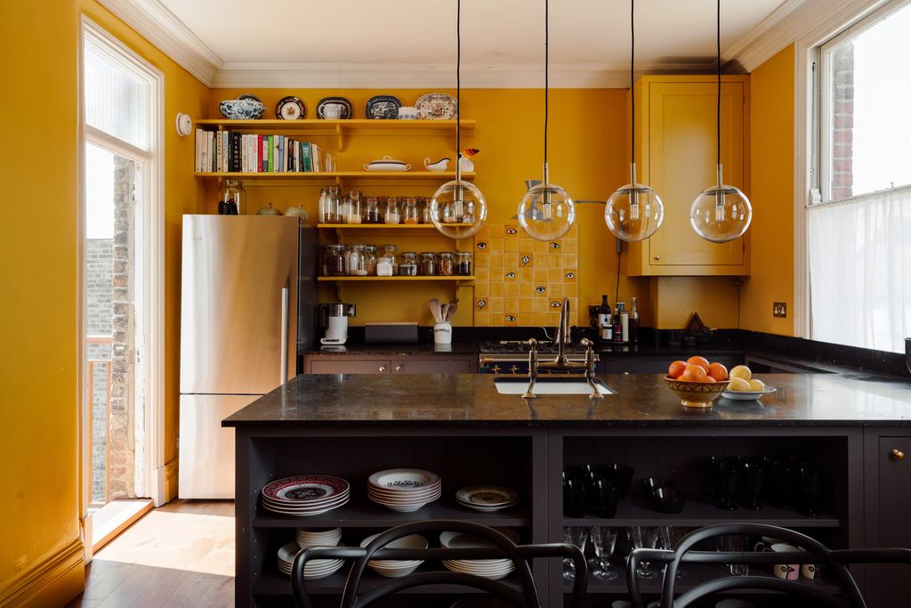 Property photo 2 of 31 294781 - Stamford-Hill-Mansions-014.Jpg