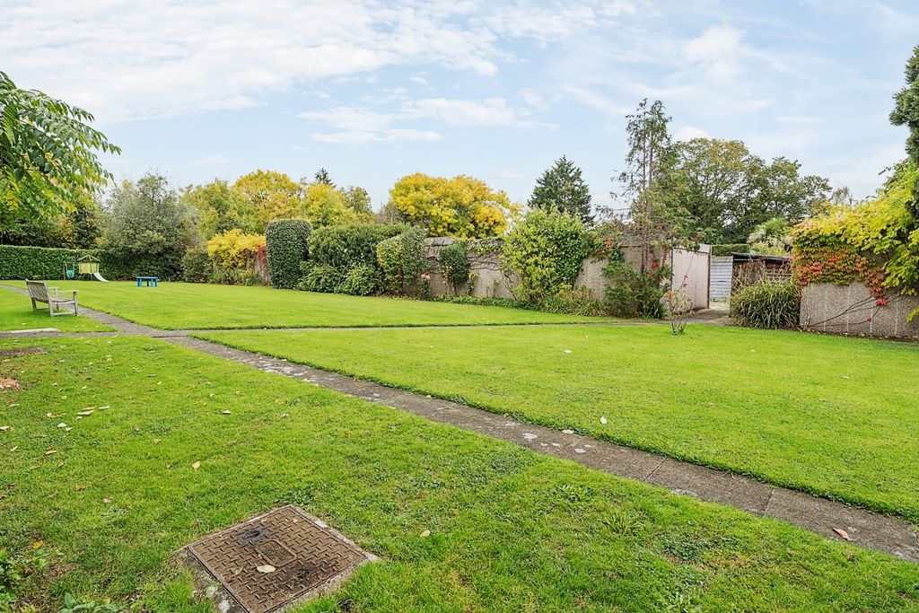 Property photo 2 of 8 Picture No. 07