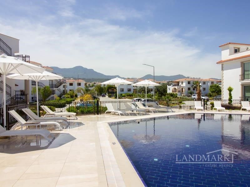 Property photo 1 of 33 2-Bedroom Ground Floor Apartment + Fully Furnished + Communal Pools + Restaurant + Spa Centre + Supermarket + Pharmacy + Walking Distance To The Beach Image No 1