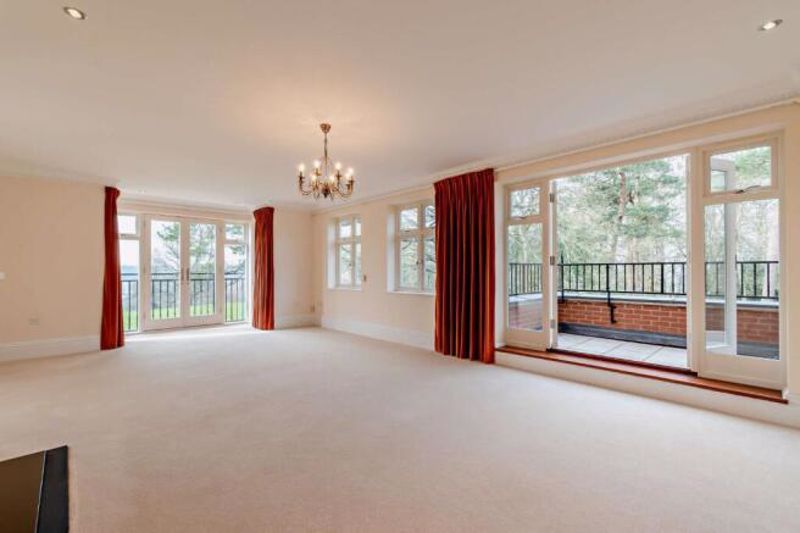 Property photo 3 of 21 Photo 3