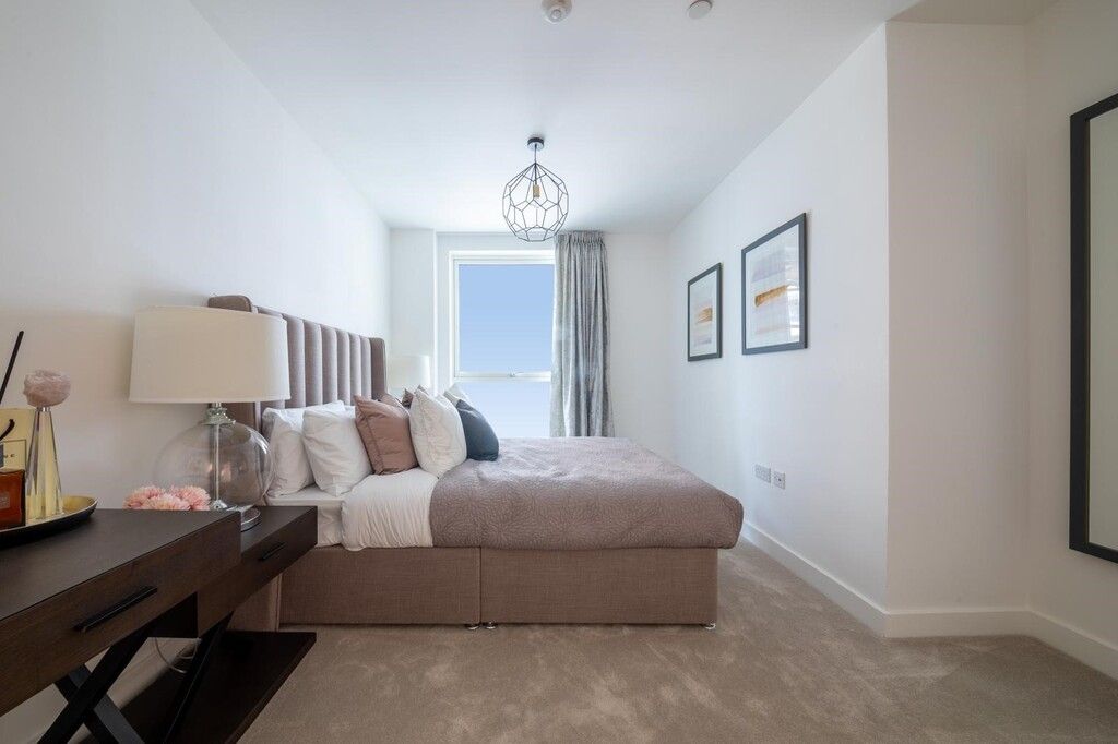 Property photo 3 of 6 F17_Marketing_Int-05.Jpg 2 Bed Master
