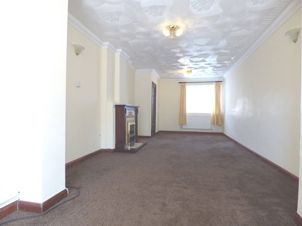 Property photo 2 of 12 2579-Hr-2.Jpg