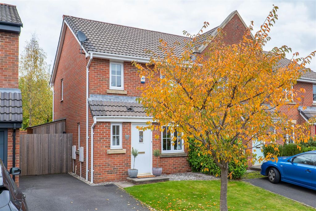 Property photo 1 of 26 Front External