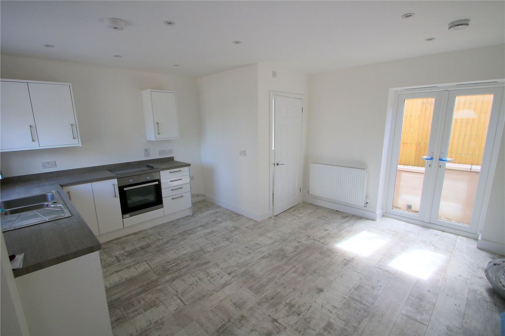 Property photo 1 of 8 Picture No. 08