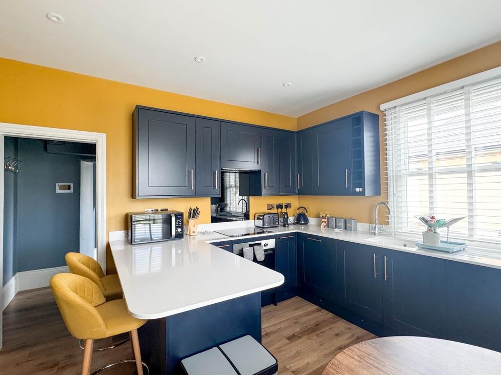 Property photo 2 of 8 20260402_111337357_0.0.Jpg