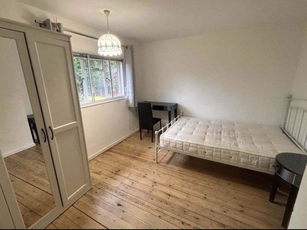 Property photo 2 of 7 Picture 2